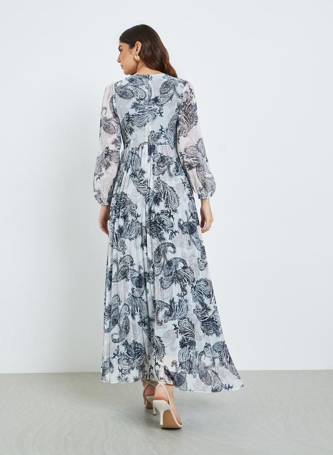 Styli Women Navy Blue Floral Print A-Line Maxi Dress - Image 4